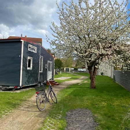 Holiday home Tiny House 300 Meter Vom Zentrum Entfernt *